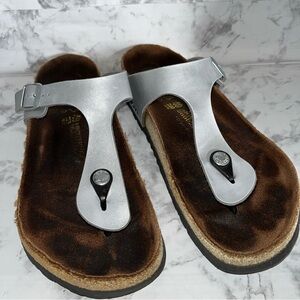 Birkenstock Gizeh Womens 9  EUR Size 40 Sandals Big Buckle Sandcastle